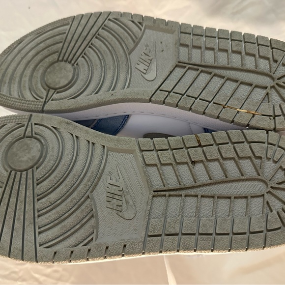 Authentic Air Jordan 1 Retro High OG GS - Picture 15 of 16